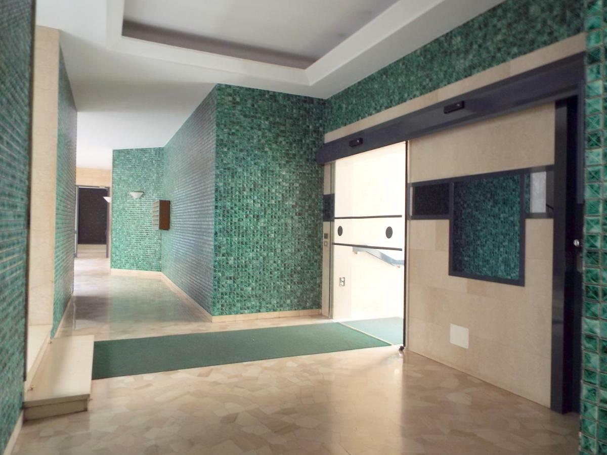 Lacaralele Apartment Мілан Екстер'єр фото